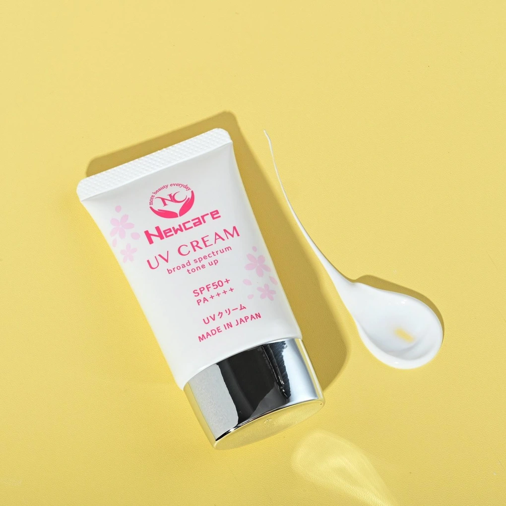 Kem chống nắng phổ rộng Newcare UV Cream SPF50+ PA++++