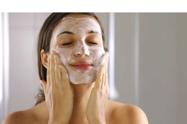 Cách chọn sữa rửa mặt theo từng loại da