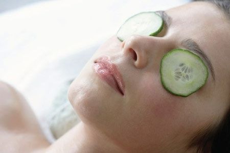 Các câu hỏi thường gặp về chăm sóc da khi thức khuya